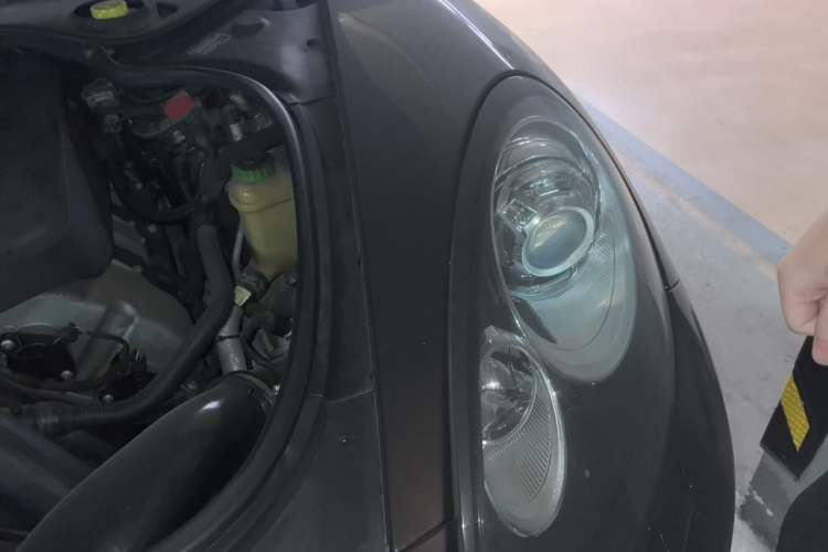 Used Porsche Panamera 2014 Panamera 3.0T Engine Bay Left