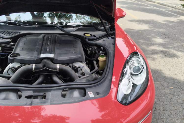 Used Porsche Panamera 2014 Panamera 4 3.0T Engine Bay Left