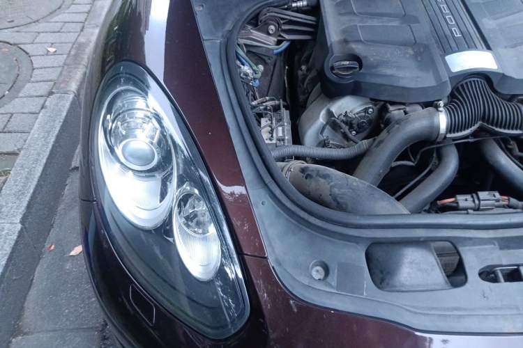 Used Porsche Panamera 2014 Panamera 4 3.0T Engine Bay Right