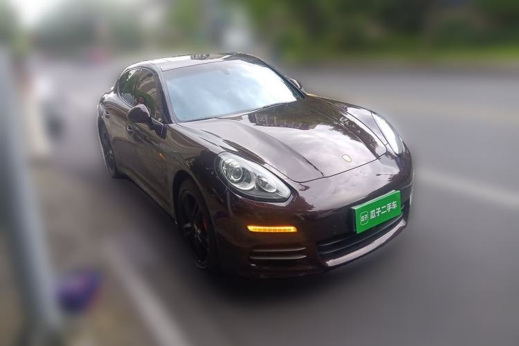 Used Porsche Panamera 2014 Panamera 4 3.0T Front Right 45 Deg