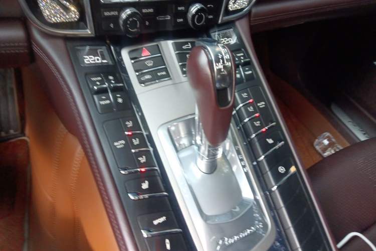 Used Porsche Panamera 2014 Panamera 4 3.0T Gear Lever