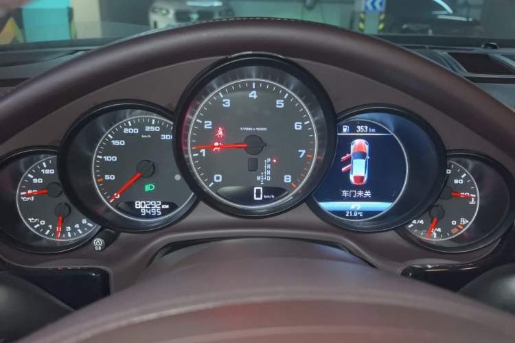 Used Porsche Panamera 2014 Panamera 3.0T Instrument Cluster