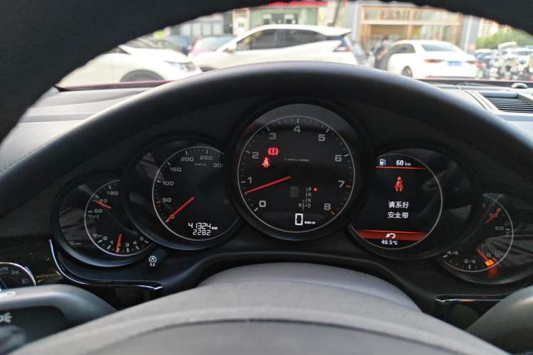 Used Porsche Panamera 2014 Panamera 3.0T Instrument Cluster