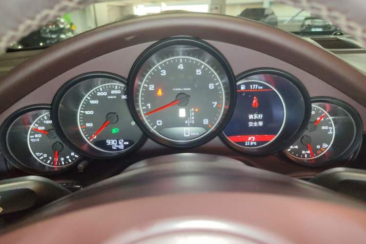 Used Porsche Panamera 2014 Panamera 4 3.0T Instrument Cluster