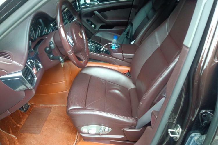 Used Porsche Panamera 2014 Panamera 4 3.0T Left Front Seat