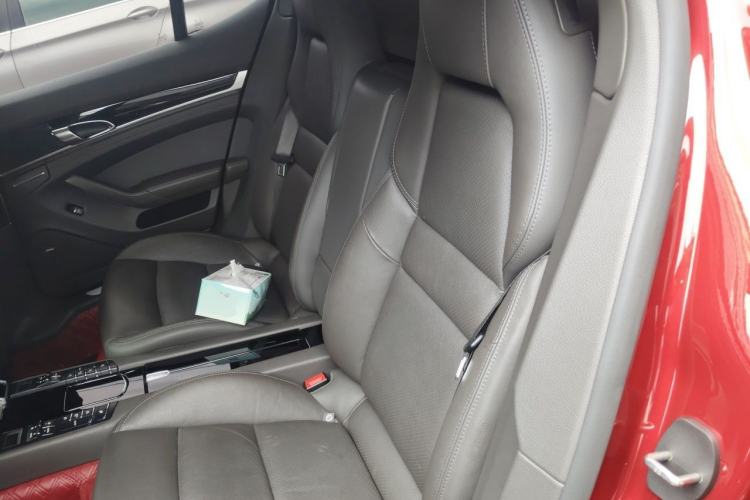 Used Porsche Panamera 2014 Panamera 3.0T Left Rear Seat