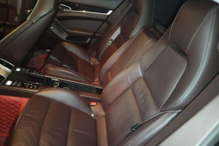 Used Porsche Panamera 2014 Panamera 4 3.0T Left Rear Seat