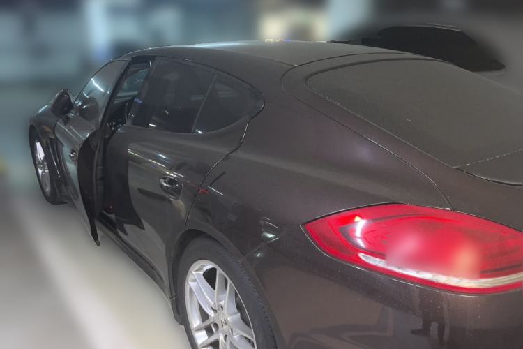 Used Porsche Panamera 2014 Panamera 3.0T Rear Left 45 Deg