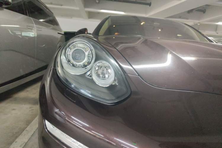 Used Porsche Panamera 2014 Panamera 4 3.0T Right Front Headlight