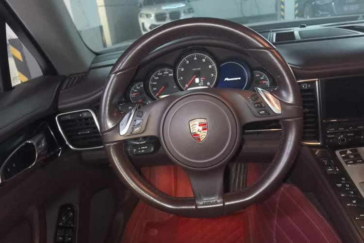 Used Porsche Panamera 2014 Panamera 3.0T Steering Wheel