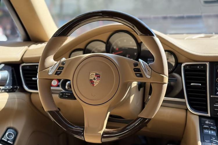 Used Porsche Panamera 2014 Panamera 3.0T Steering Wheel