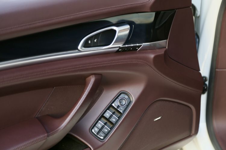 Used Porsche Panamera 2014 Panamera 3.0T Audio And AC Panel
