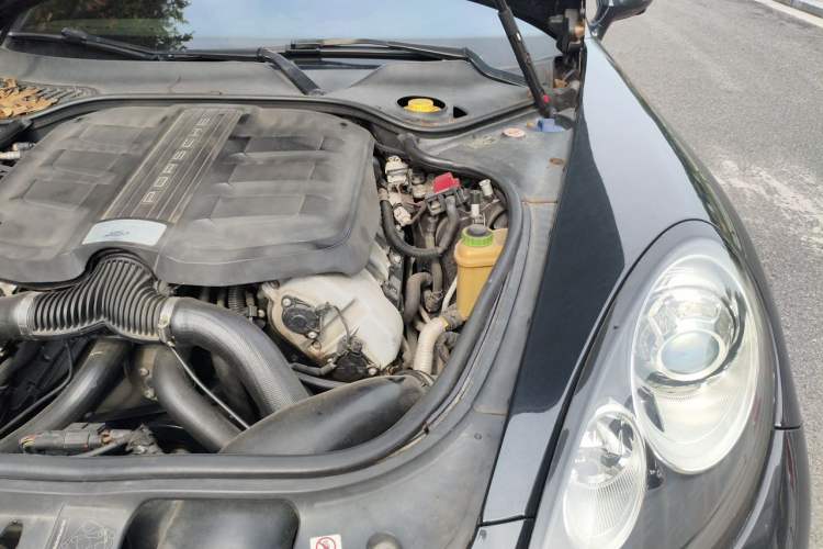 Used Porsche Panamera 2014 Panamera 4S Executive 3.0T Engine Bay Left