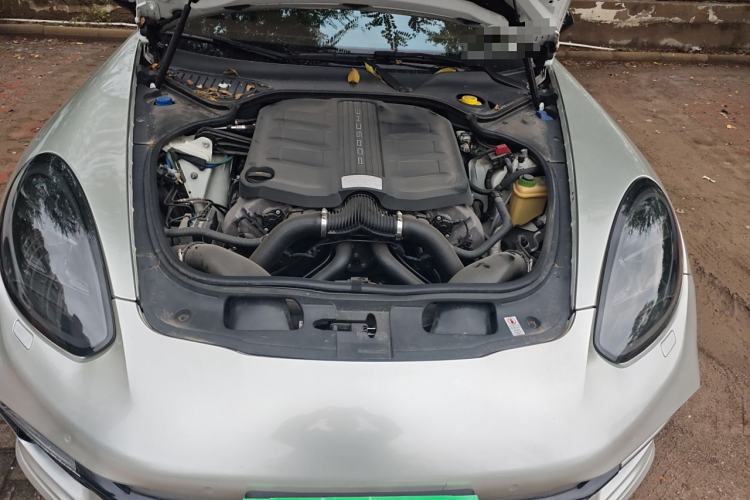 Used Porsche Panamera 2014 Panamera 3.0T Engine Bay