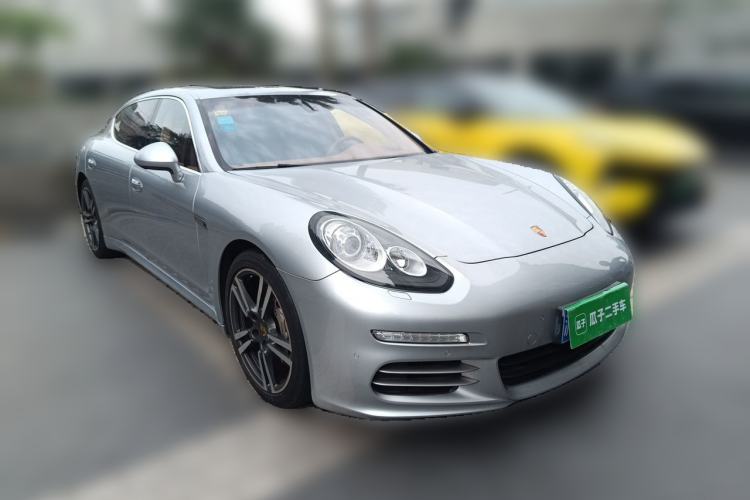 Used Porsche Panamera 2014 Panamera 4S Executive 3.0T Front Right 45 Deg