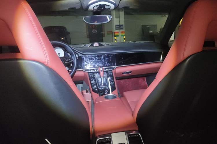 Used Porsche Panamera 2014 Panamera S E-Hybrid 3.0T Headliner