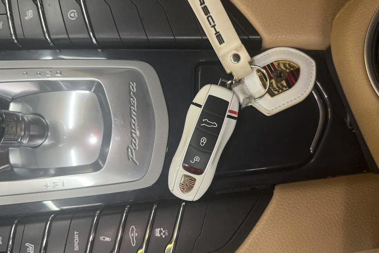 Used Porsche Panamera 2014 Panamera 3.0T Interior 1