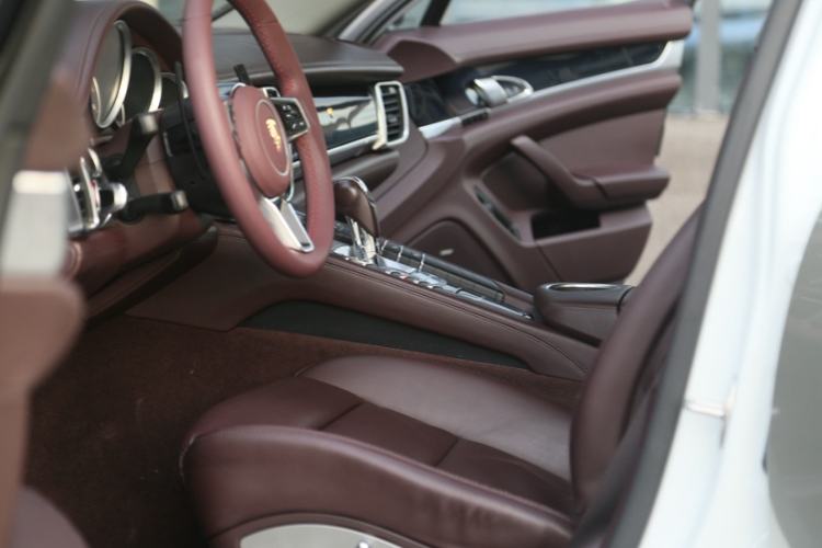 Used Porsche Panamera 2014 Panamera 3.0T Interior 2
