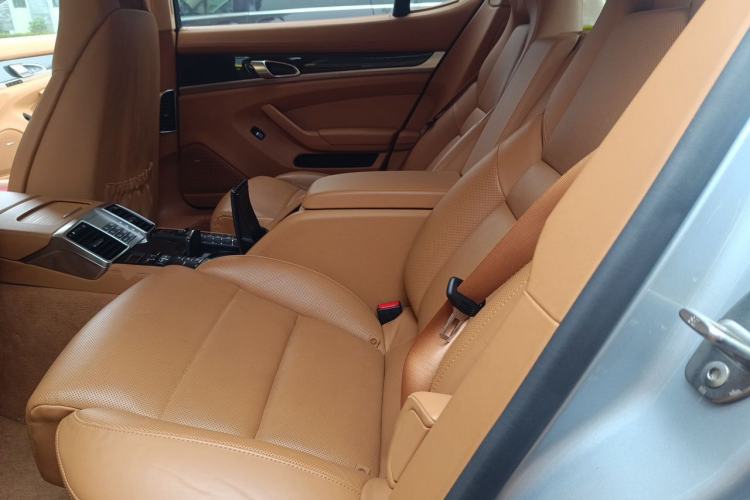 Used Porsche Panamera 2014 Panamera 4S Executive 3.0T Left Rear Seat