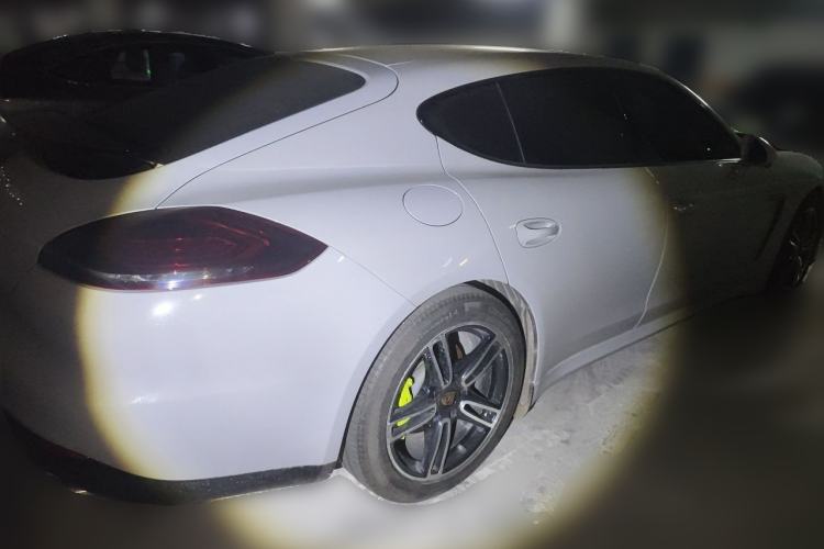 Used Porsche Panamera 2014 Panamera S E-Hybrid 3.0T Rear Right 45 Deg