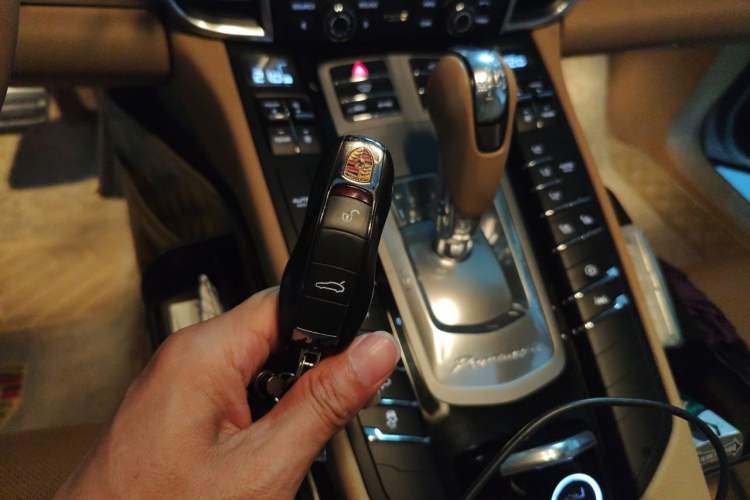 Used Porsche Panamera 2014 Panamera 3.0T Vehicle Key