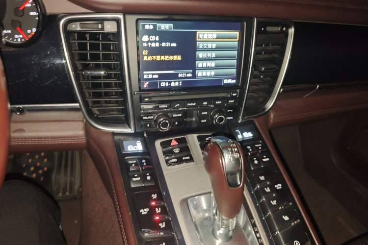Used Porsche Panamera 2014 Panamera 4 3.0T Audio And AC Panel