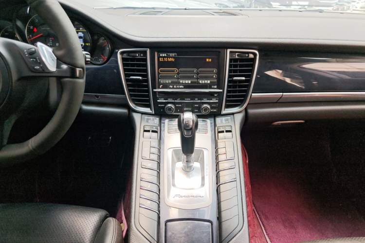 Used Porsche Panamera 2014 Panamera 4 3.0T Audio And AC Panel