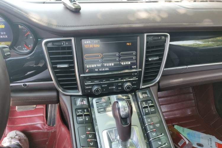 Used Porsche Panamera 2014 Panamera 4 3.0T Audio And AC Panel