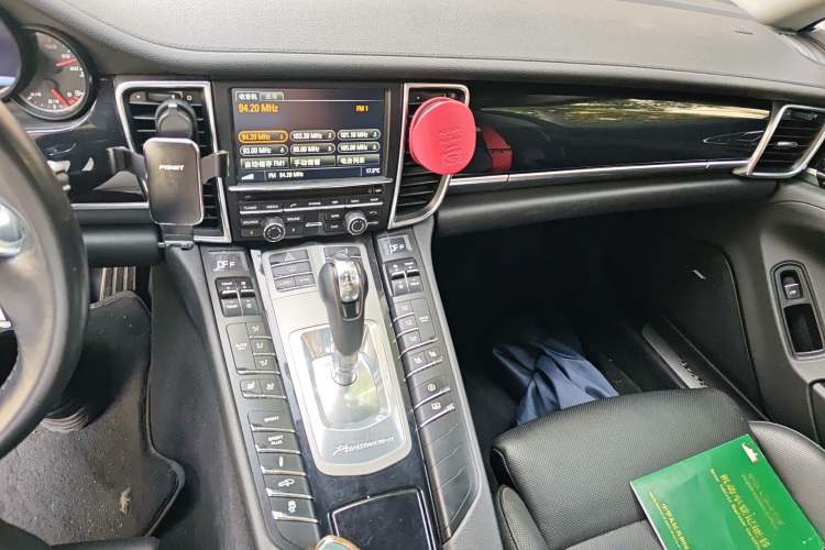 Used Porsche Panamera 2014 Panamera Executive 3.0T Audio And AC Panel