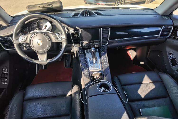 Used Porsche Panamera 2014 Panamera S Executive 3.0T Center Console