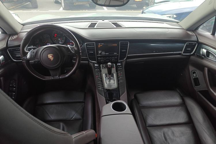 Used Porsche Panamera 2014 Panamera 4 3.0T Center Console