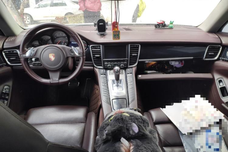 Used Porsche Panamera 2014 Panamera 4 3.0T Center Console