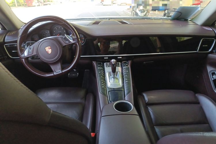Used Porsche Panamera 2014 Panamera 3.0T Center Console