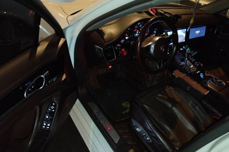 Used Porsche Panamera 2014 Panamera 3.0T Driver Seat