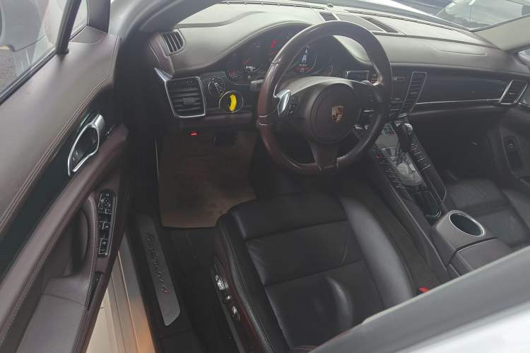 Used Porsche Panamera 2014 Panamera 4 3.0T Driver Seat