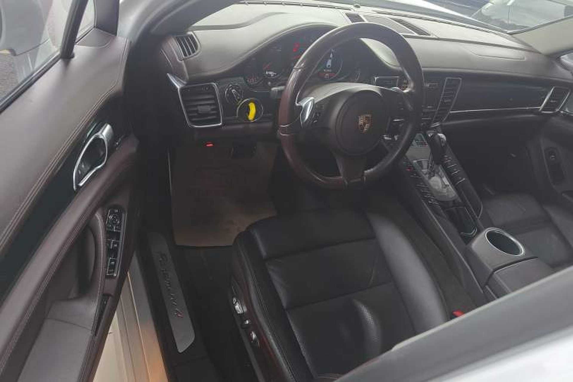 Used Porsche Panamera 2014 Panamera 4 3.0T Driver Seat