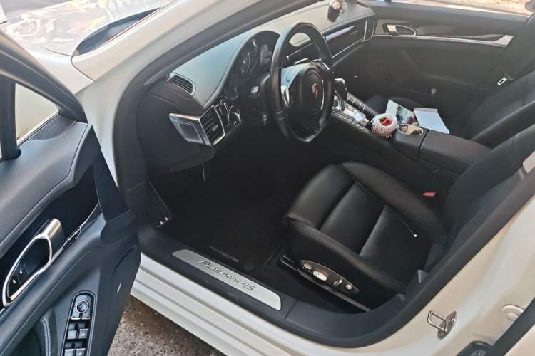 Used Porsche Panamera 2014 Panamera 4S Executive 3.0T Driver Seat