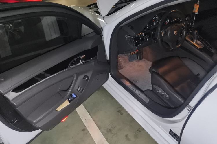 Used Porsche Panamera 2014 Panamera 4 3.0T Driver Seat