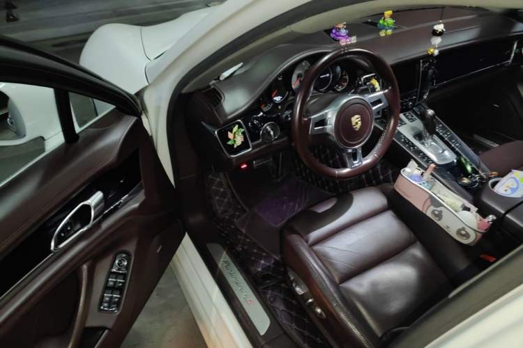 Used Porsche Panamera 2014 Panamera 4S Sport Edition 3.0T Driver Seat