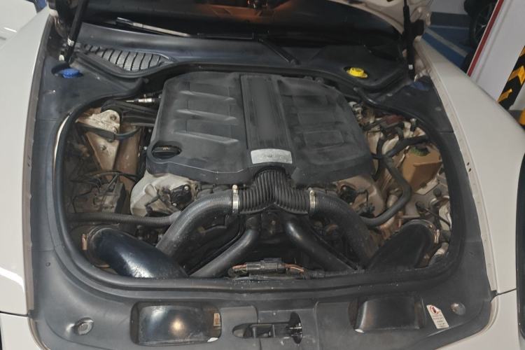 Used Porsche Panamera 2014 Panamera 4 3.0T Engine Bay