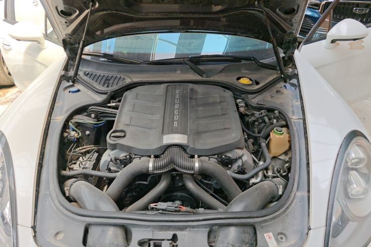 Used Porsche Panamera 2014 Panamera 4 3.0T Engine Bay