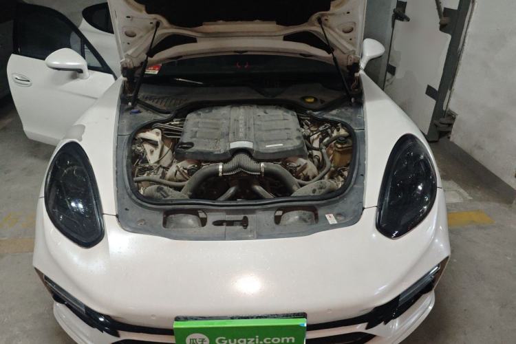 Used Porsche Panamera 2014 Panamera 4 3.0T Engine Bay