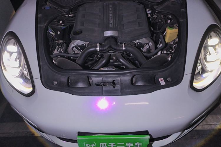 Used Porsche Panamera 2014 Panamera 3.0T Engine Bay