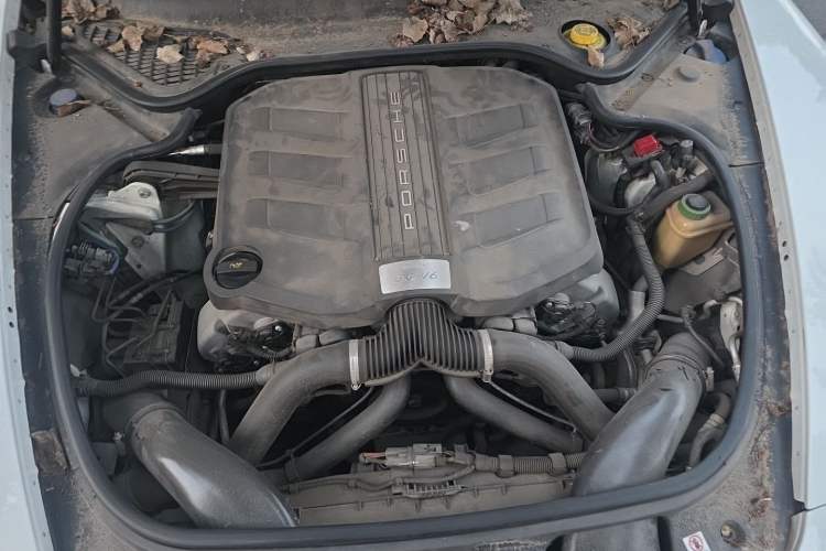 Used Porsche Panamera 2014 Panamera 4 3.0T Engine Bay