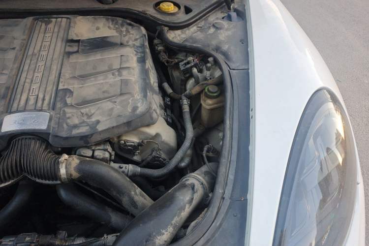 Used Porsche Panamera 2014 Panamera 3.0T Engine Bay Left
