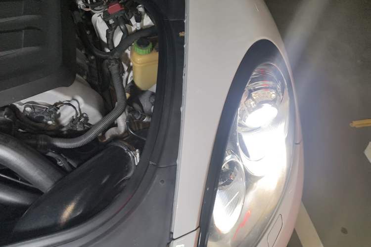 Used Porsche Panamera 2014 Panamera 4 3.0T Engine Bay Left
