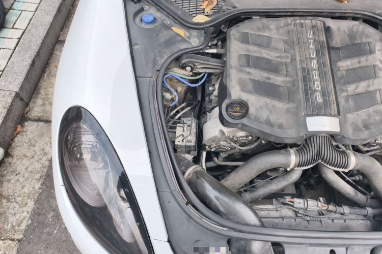 Used Porsche Panamera 2014 Panamera S Executive 3.0T Engine Bay Right
