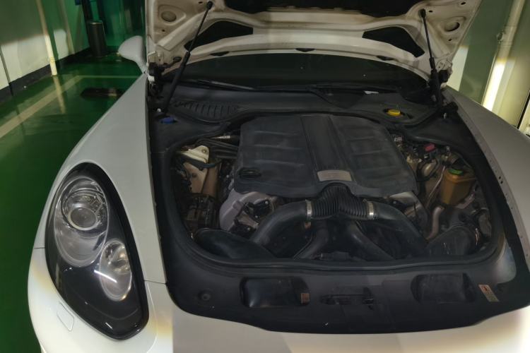 Used Porsche Panamera 2014 Panamera 4 Executive 3.0T Engine Bay Right