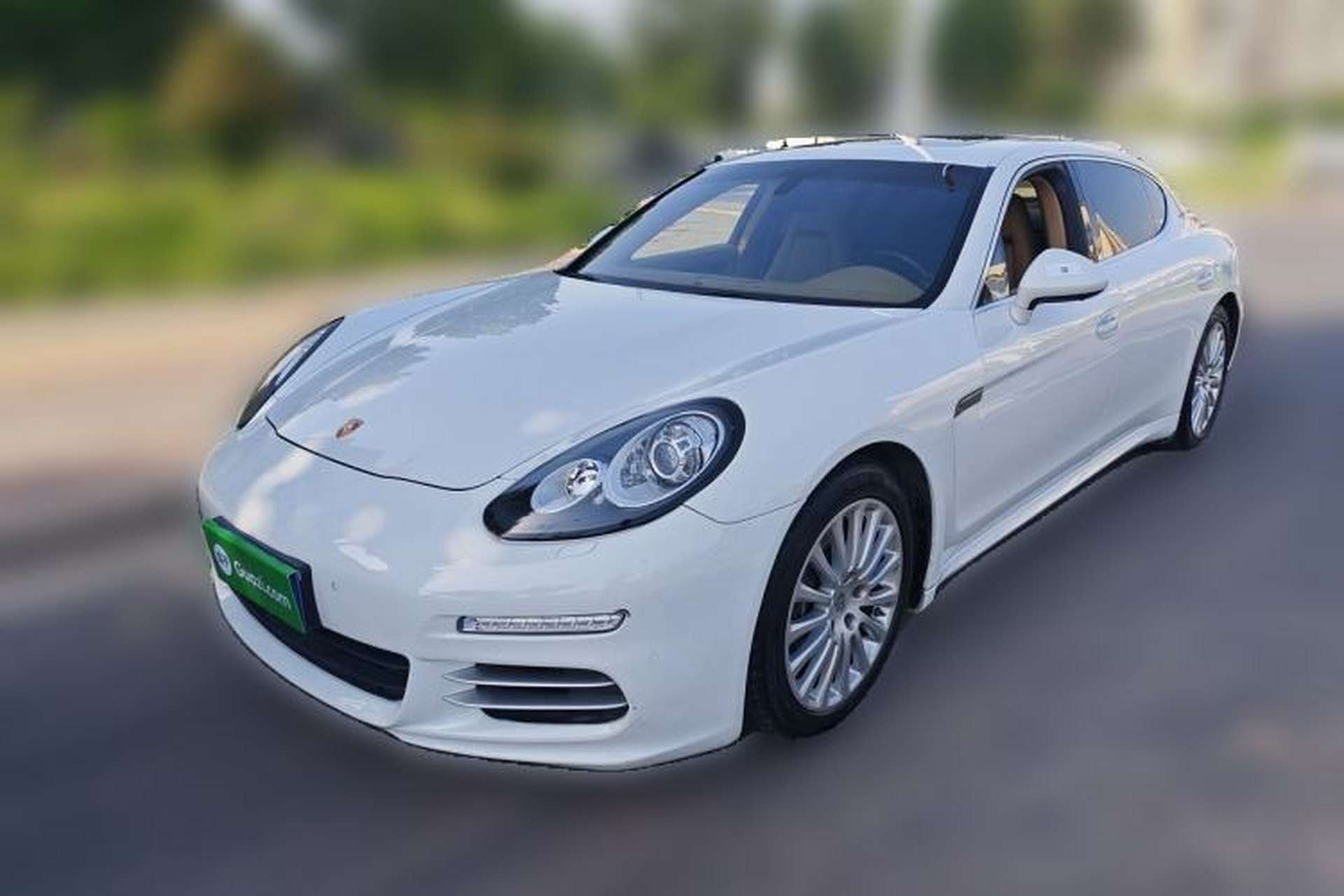 Used Porsche Panamera 2014 Panamera Executive 3.0T Front Left 45 Deg