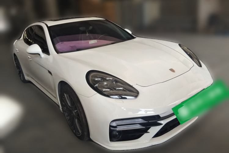 Used Porsche Panamera 2014 Panamera 4 3.0T Front Right 45 Deg